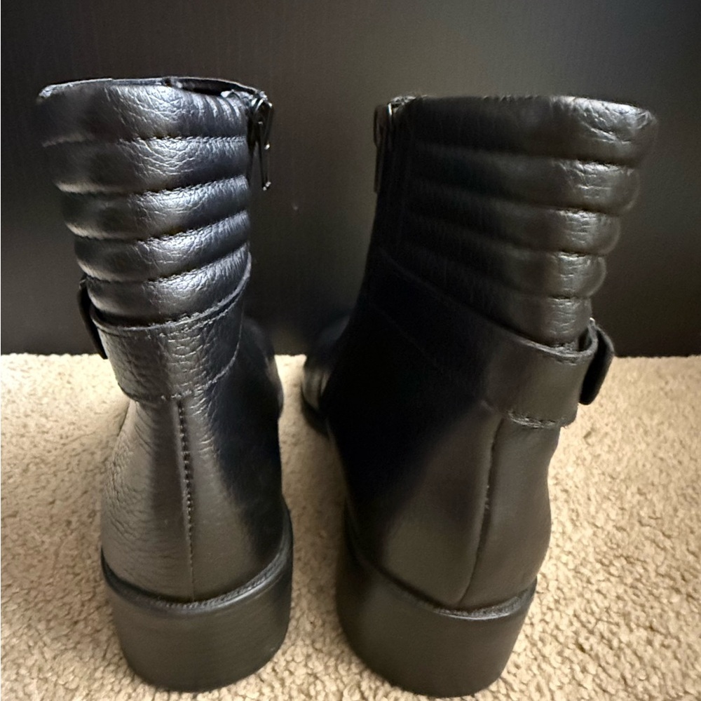 Anne Klein Sport Black Leather Ankle Boots SZ8.5 - Picture 5 of 11